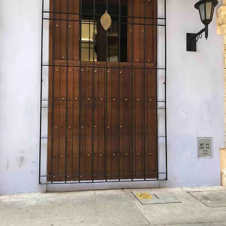 Apartamento Beach Access Fine Dining Shopping Couples Business Travelers Medical Guests